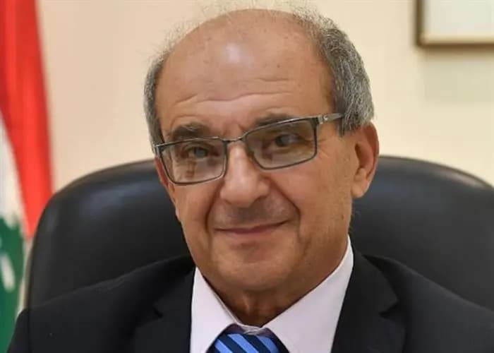 كلّاس يُعلّق على "تمديد سن التقاعد للموظفين".. فماذا قال؟