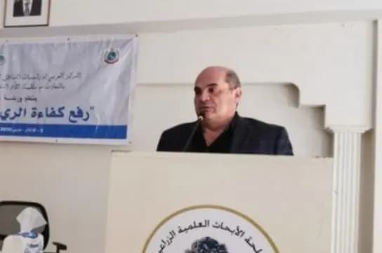 ميشال افرام رئيسًا لأطروحة دكتوراه حول صناعة النبيذ.