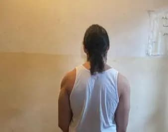 يبيع حشيشة ‎الكيف والسجائر الإلكترونية لقاصرين!