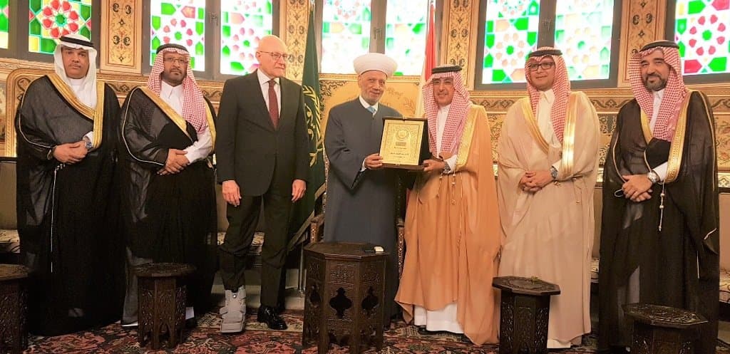 دريان التقى وفد الشورى السعودي: العدوان على المملكة لا يمكن السكوت عنه الخليوي: نحرص على استقرار لبنان ووحدته ليبقى واحة حرية واعتدال