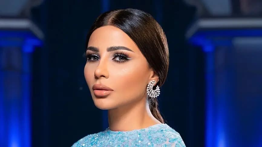 مهيرة عبد العزيز الى جانب حسن الرداد وعمرو يوسف في أول تجربة مسرحية لها "كازانوفا" ضمن موسم الرياض