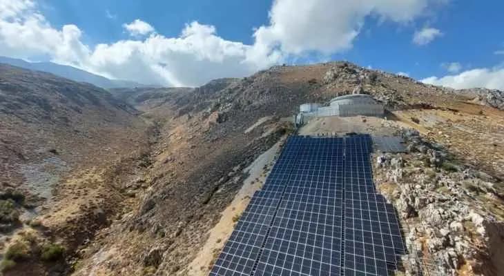 مؤسسة مياه البقاع تتسلم مشروع الطاقة الشمسية الخاصة بمضخات نبع جديتا