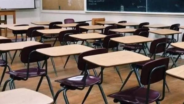 بمناسبة عيد المعلم.. المدارس تقفل أبوابها