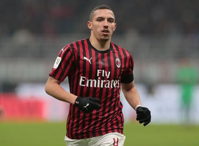 إسماعيل بناصر يهدي ميلان التعادل 1-1 مع أتلانتا