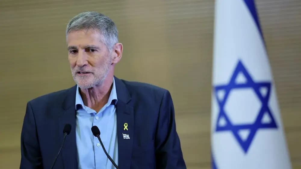 غولان: نتنياهو مستعدّ للتضحية بأمن إسرائيل