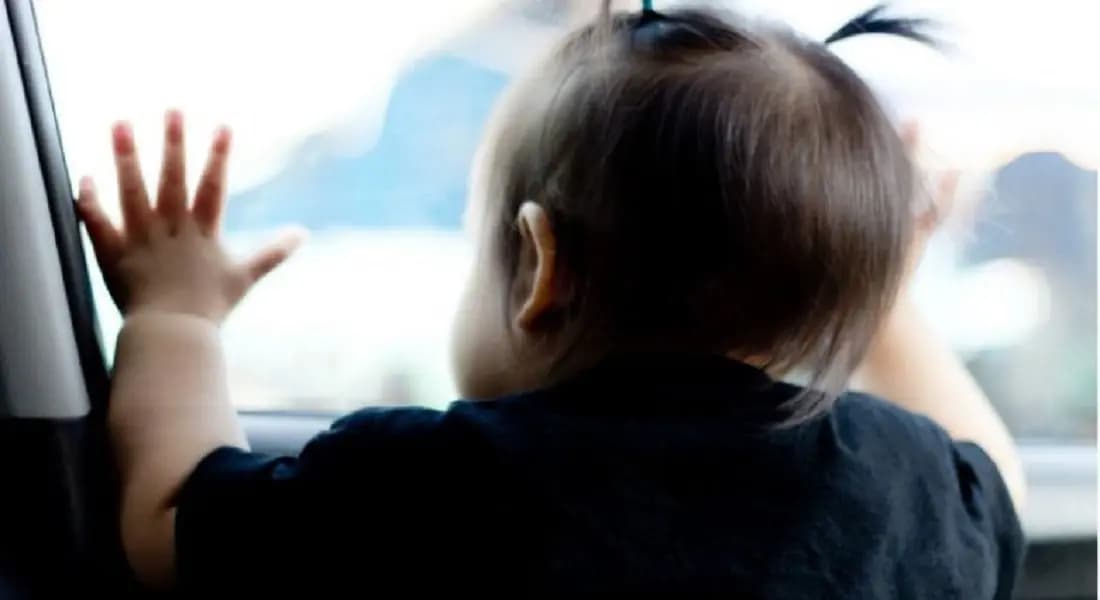 لا تتركوا الأطفال في السيارات!