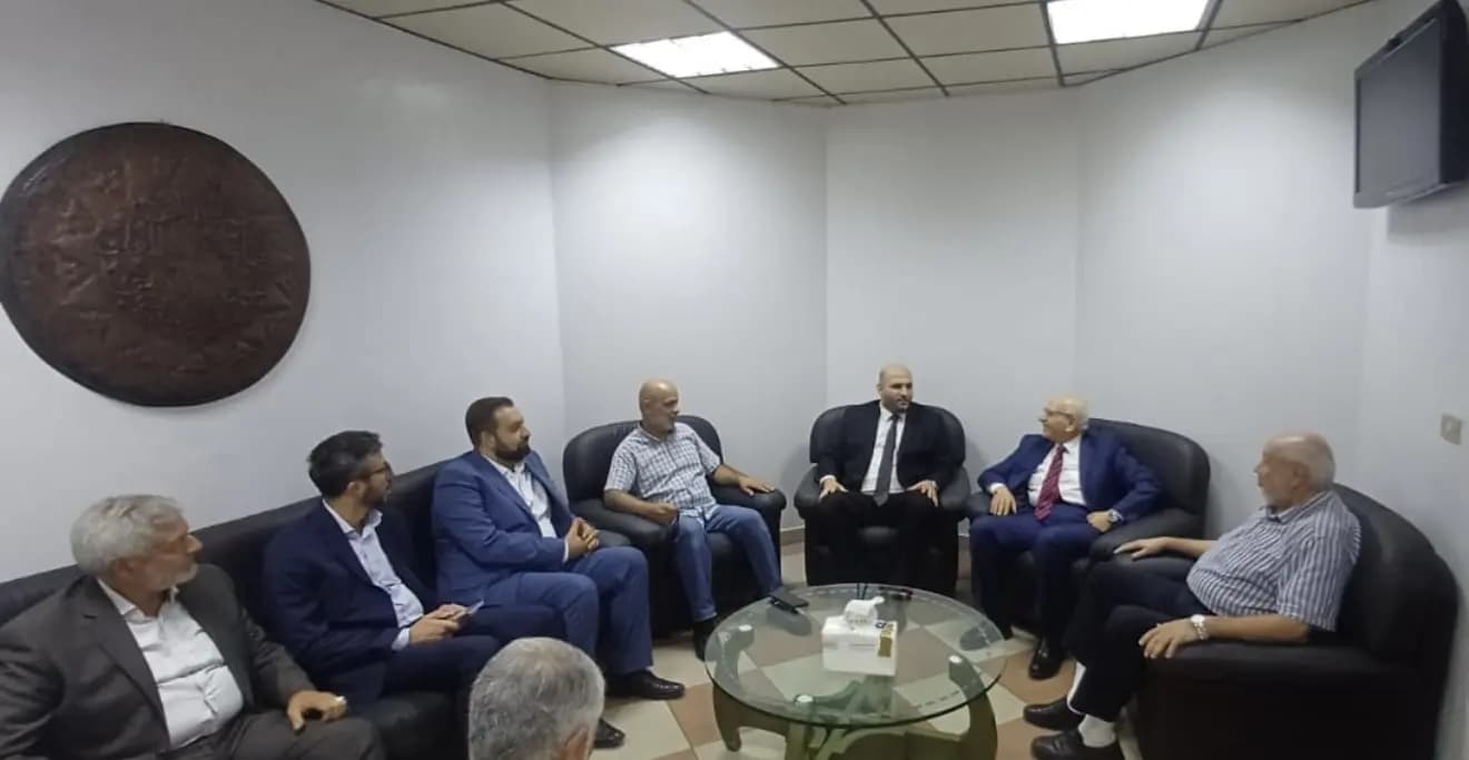 وزير الصحة يزور مركز "الحسين الطبي" في صيدا