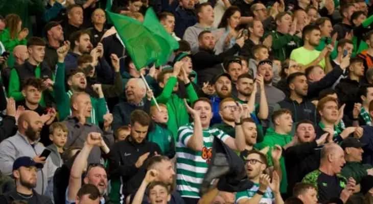 جماهير شامروك تهين الملكة إليزابيث بعد وفاتها