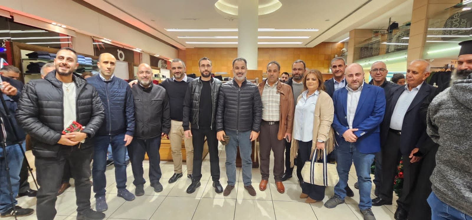 بلدية زحلة تطلق رسميًا زينة الميلاد ورأس السنة