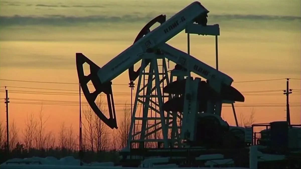 ايكونوميست: إلى أين تتجه أسعار النفط في 2026؟