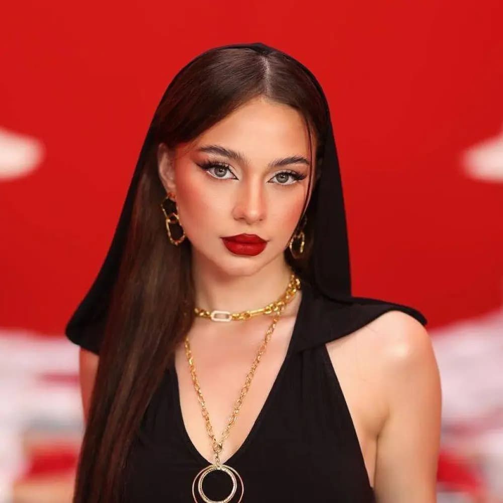 "نجمة" لبيسان إسماعيل!