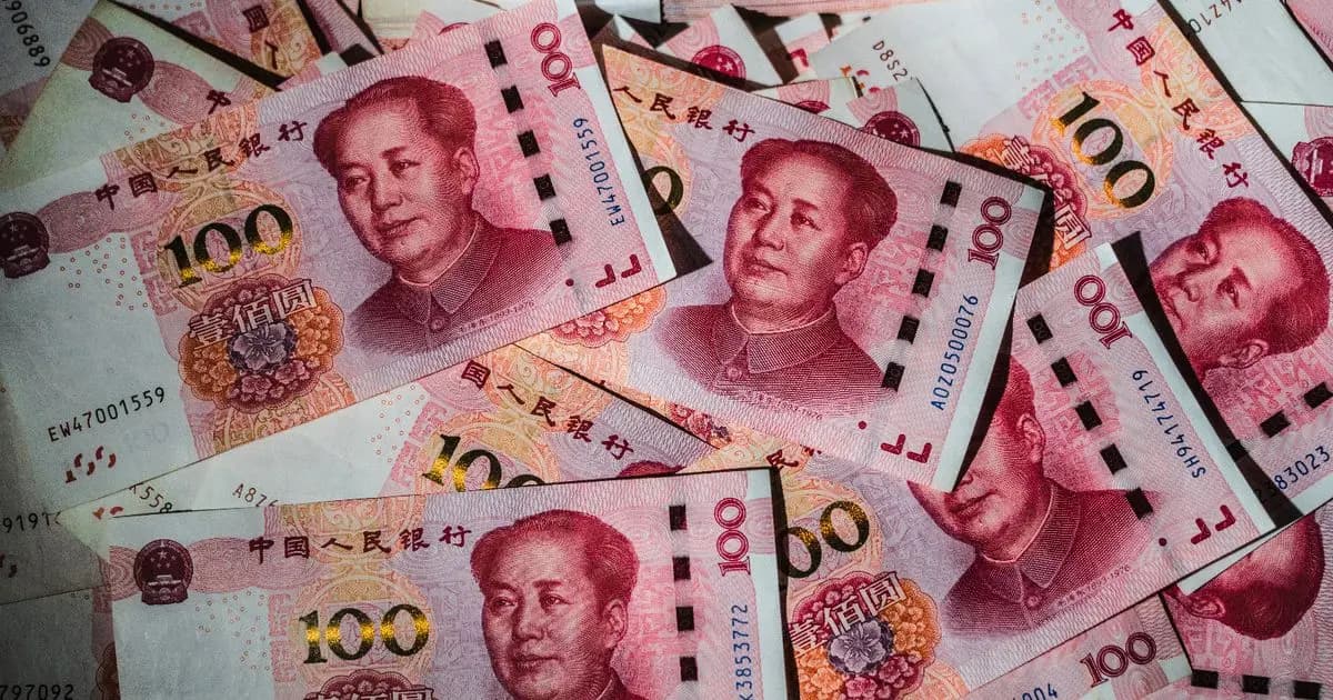 ذا ايكونوميست: اليوان يعزز نفوذه خارج الصين والرسوم تضغط على الدولار