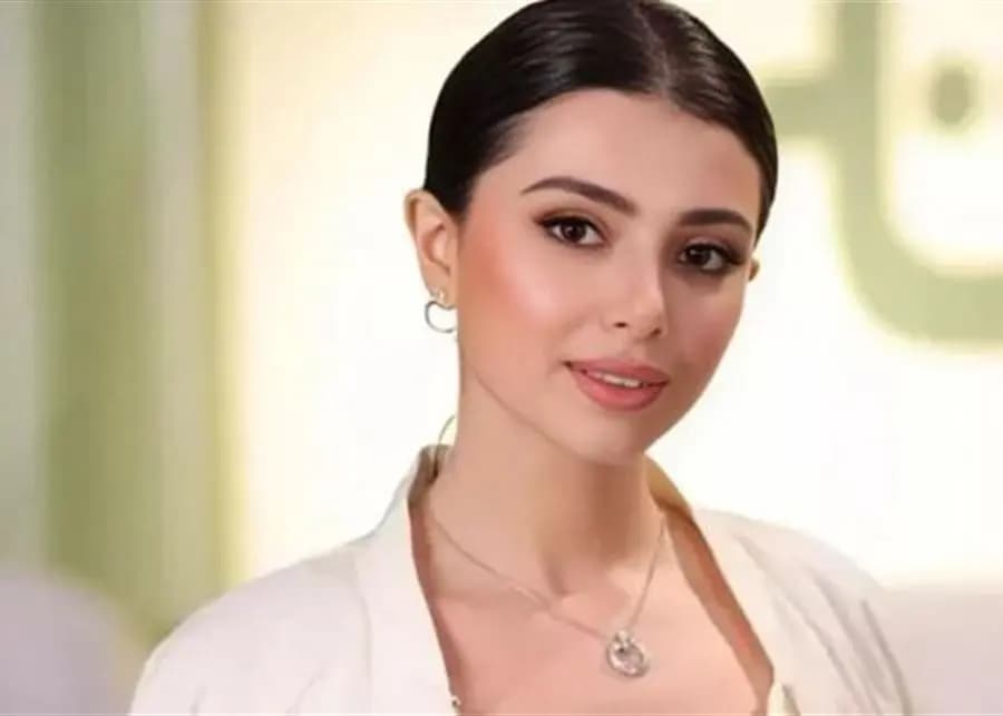 ماريتا الحلاني.. بكرا بالفستان الأبيض!