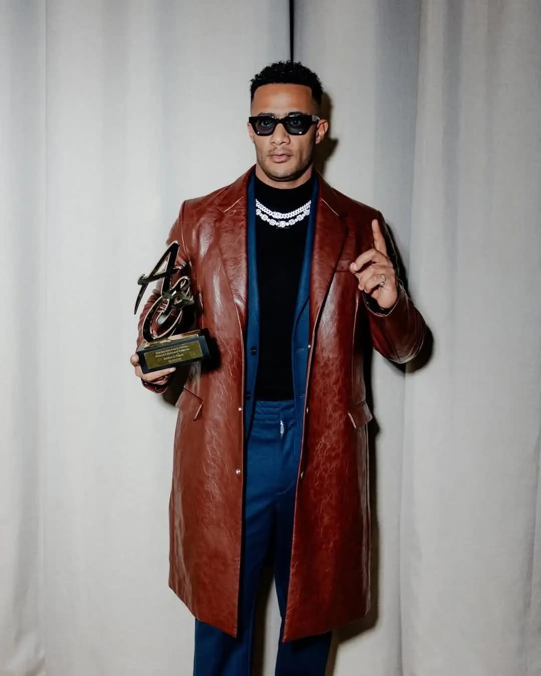 باريس تكرّم محمد رمضان لمسيرته الفنية