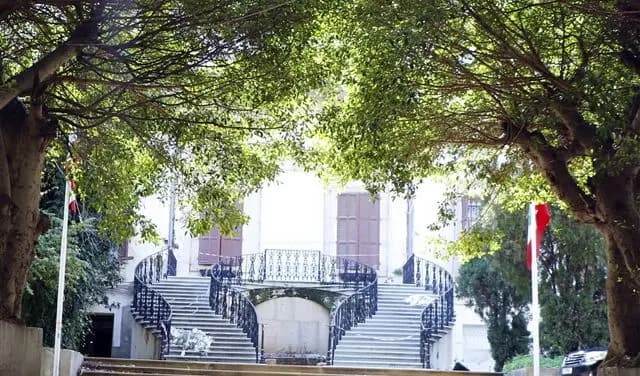 الأشغال الشاقّة مدة ثلاث سنوات لمزوّر شهادة!