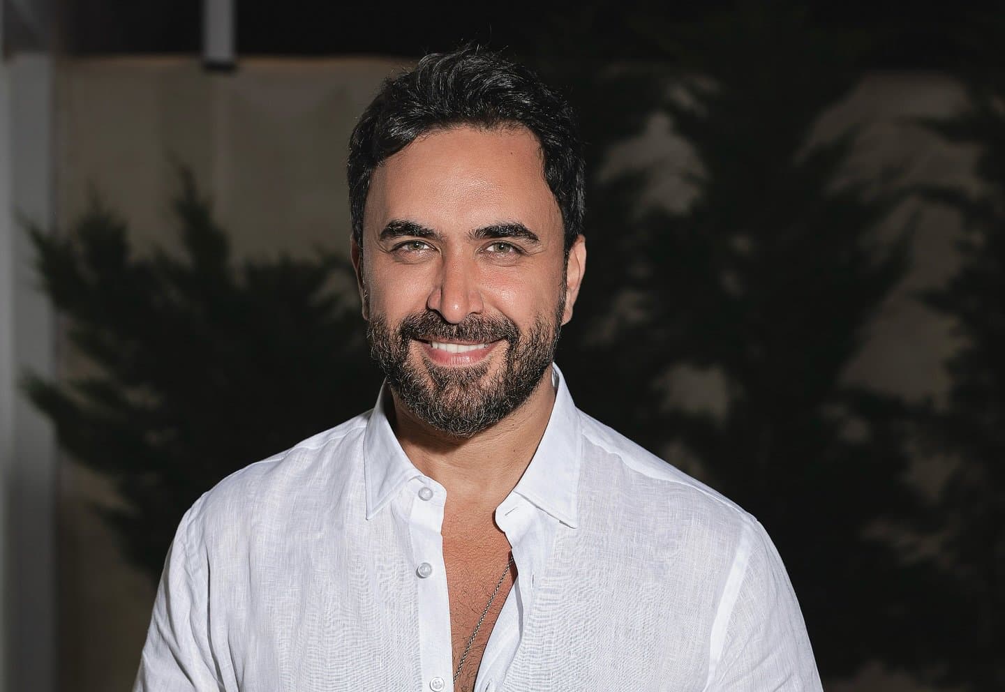 نادر الأتات: الموسيقى جسرٌ يجمعُ القلوب