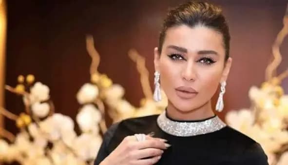 "بالإذن".. نادين الراسي تغادر المقابلة بعد سؤال محرج!