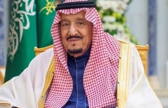 الملك سلمان يجري فحوصات طبية