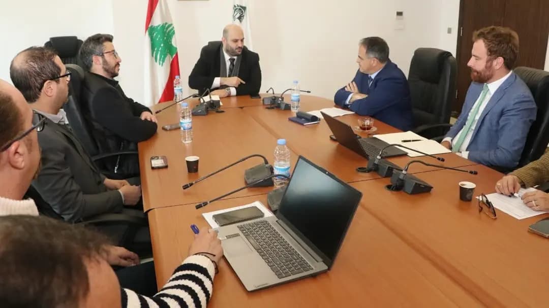 وزير الصحة يلتقي وفدًا من البنك الدولي.. وهذا ما جرى عرضه