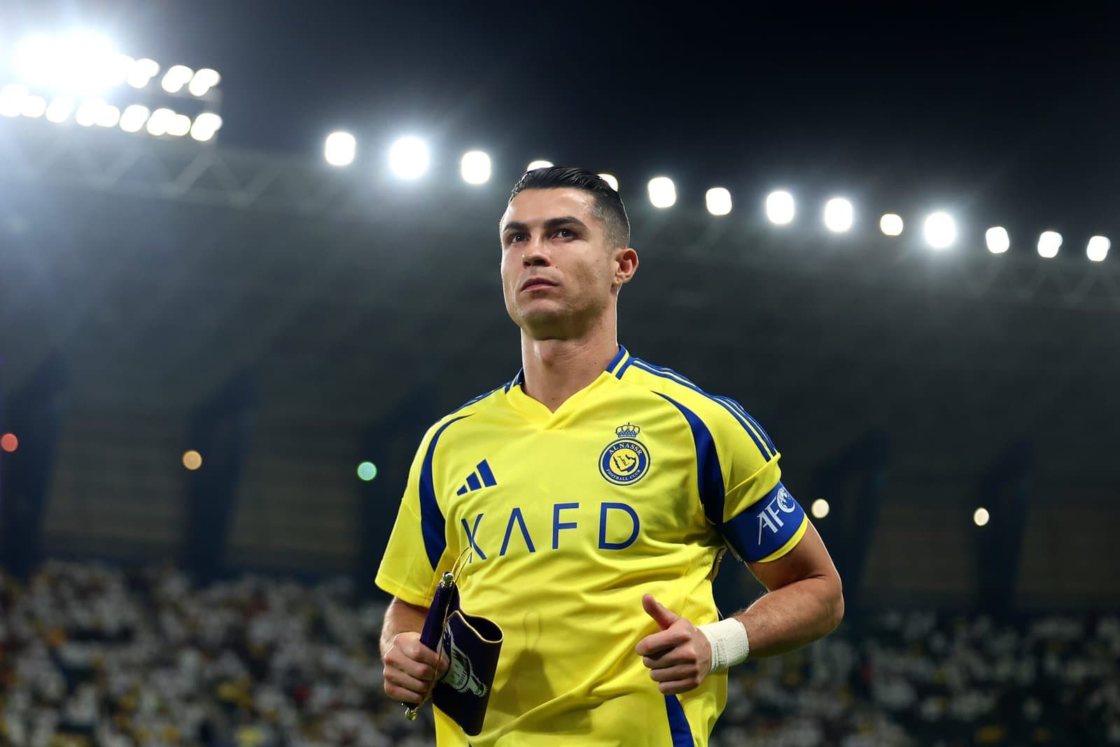 ليس إجهاداً.. امتعاض رونالدو يبعده عن مباراة الرياض