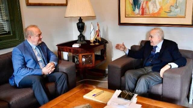 لتعزيز التعاون الثقافي.. سلامة يستقبل السفير الروسي