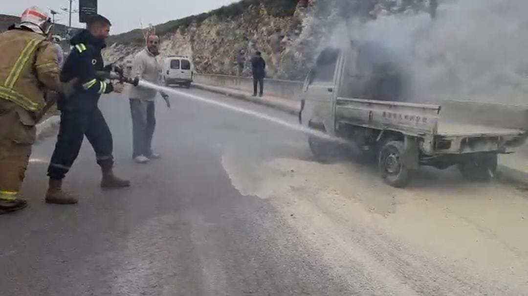 احتكاك كهربائي يشعل بيك أب بالنبطية