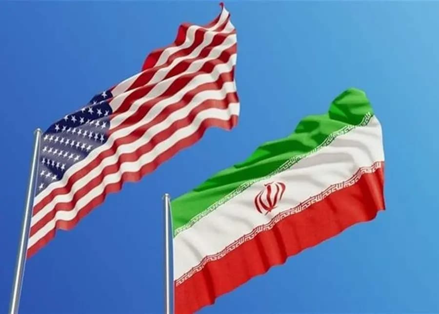 "معاريف": الأميركيون لا يتحدثون عن تغيير النظام الإيراني