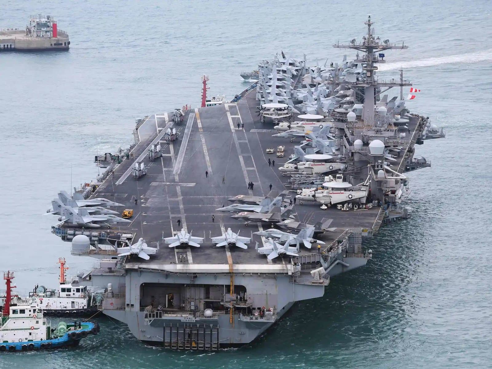 50 مقاتلة أميركية إلى الشرق الأوسط!