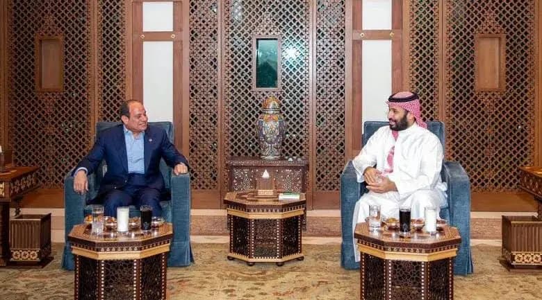 "السيسي وبن سلمان".. شراكة تتجدّد من جدة ورفض للتهجير