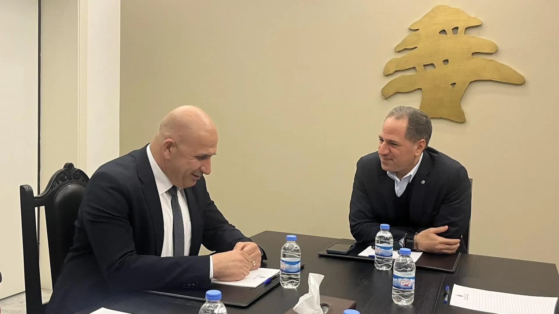 الجميّل يشكر الدفاع المدني ويُشيد بتضحياتهم