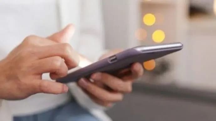 المقيمون في دبي يتلقون إنذارات على هواتفهم