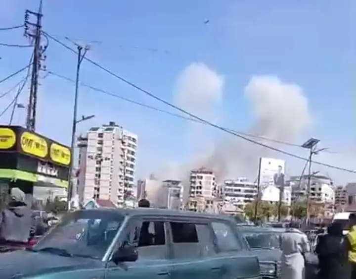 استهداف مبنى في صيدا