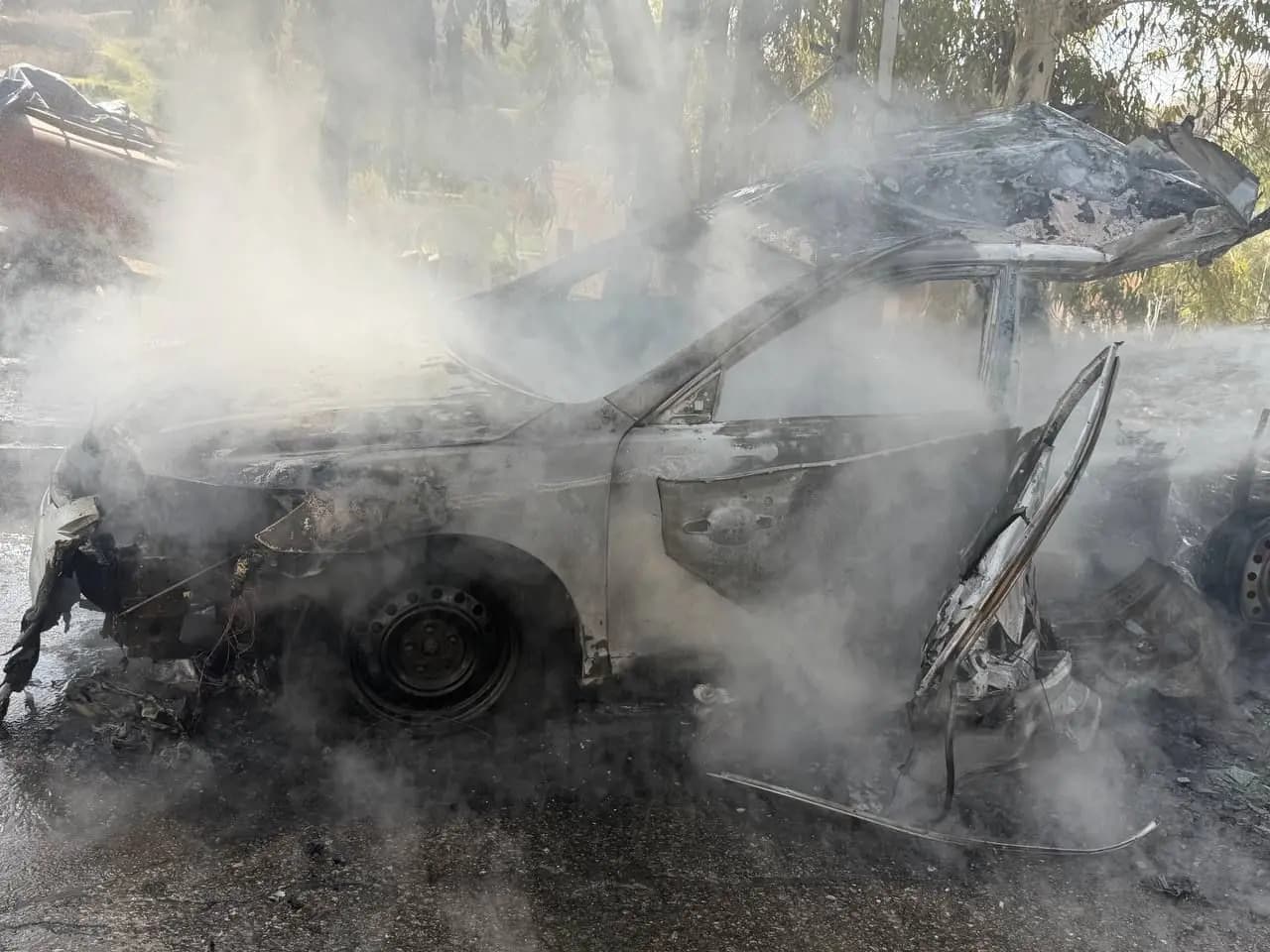 استهداف سيارة جنوبًا