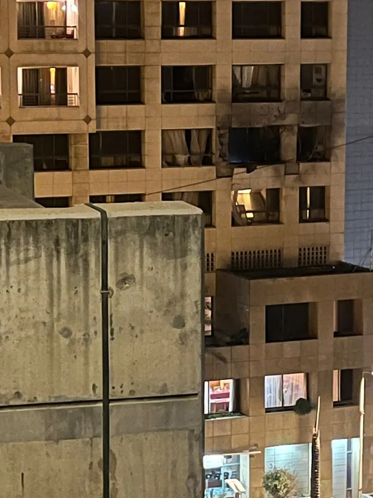 استهداف غرفة داخل فندق في الروشة!