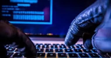 تحذير من نصب إلكتروني يستهدف النازحين