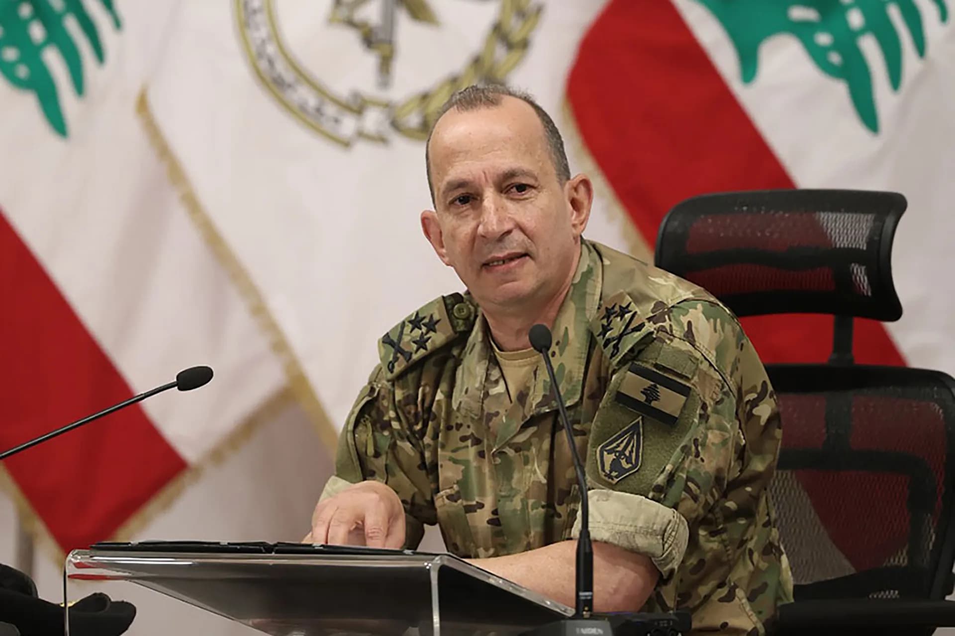 معادلةُ العمادِ رودولف هيكل: ما النَّفعُ إذا ربحتُ العالمَ وخسرتُ الجيش؟