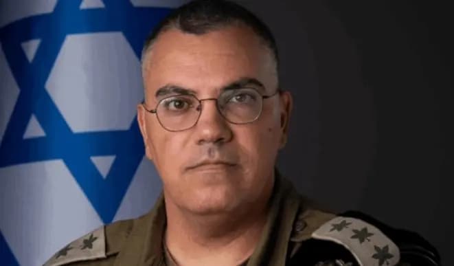 "اخلوا.. ابتعدوا".. أفيخاي ينذر سكان هذه البلدات