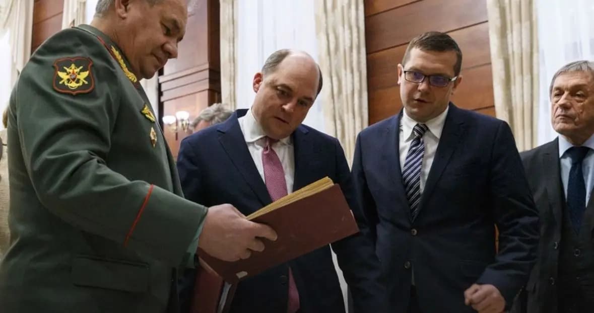 بريطانيا تثير استياء أوكرانيا عبر مقارنتها الجهود الغربيّة بأجواء اتفاق ميونيخ