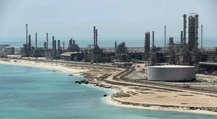 الجمهورية: تباين أميركي أوروبي وأميركي روسي حيال موضوع استخراج النفط اللبناني