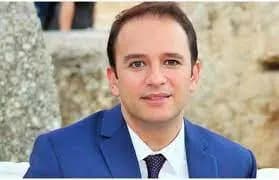 خضر: مبروك مشروع تشغيل مضخات المياه على الطاقة الشمسية