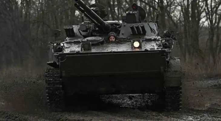 وزارة الدفاع الروسية: 10 قوافل من القوات غادرت شبه جزيرة القرم بعد استكمال التدريبات