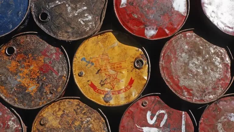 هل الإتفاق الإيراني النووي سبب لإنخفاض اسعار النفط؟