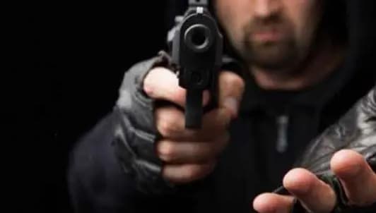 سطو مسلّح على محلّ تحويل أموال في الرميلة وسرقة 4 آلاف دولار ومبلغ بالعملة الوطنية