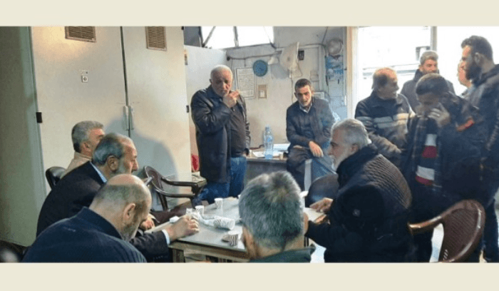 وقفة إحتجاجية لفاعليات عكارية في معمل كهرباء نهر البارد