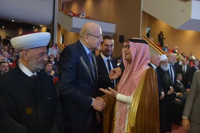 التَّمسّك بالطائف سيِّد المشهد السّياسيّ.. وميقاتي يحاول لملمةَ وضعه عربيًّا..!