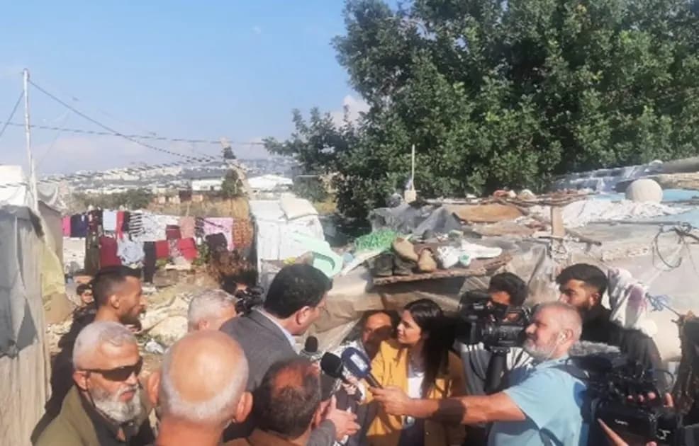 الحاج حسن يجول على عدد من الحقول الزراعية في الشويفات للكشف على طرق ري المزروعات