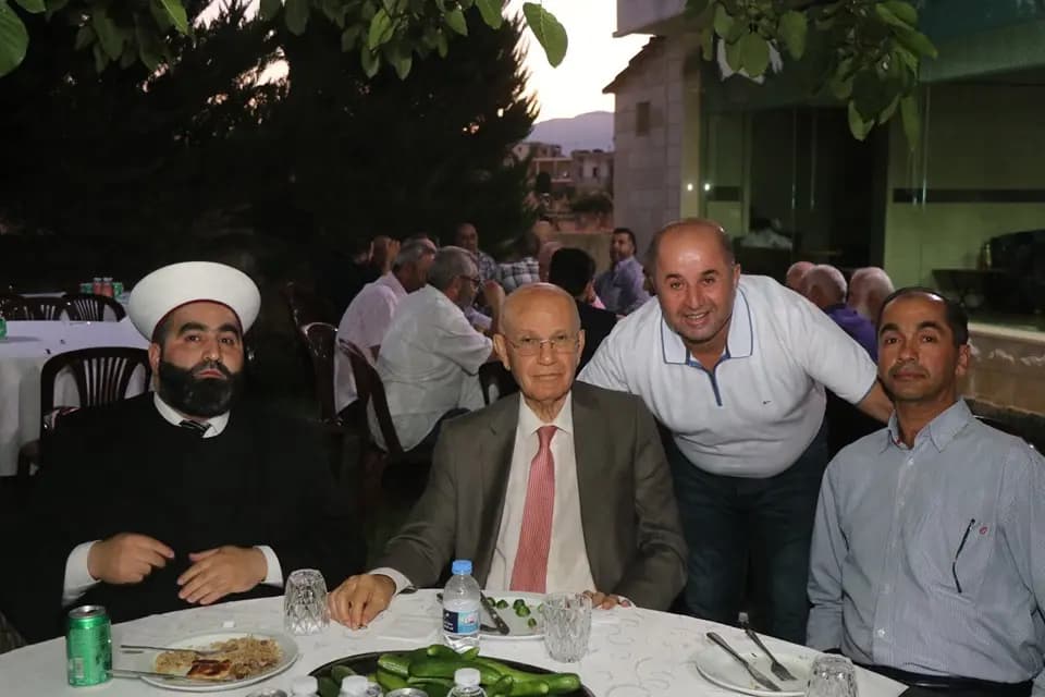 غداء على شرف النائب مراد في بلدة غزة