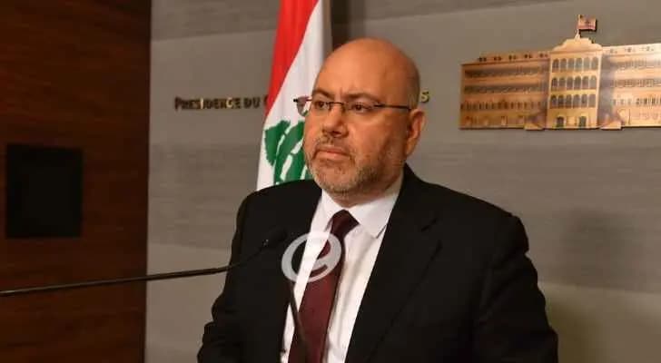 وزير الصحة: عدد المصابين بكورونا بدأ بالتراجع وهذا يسمح لنا بتخفيف الإجراءات