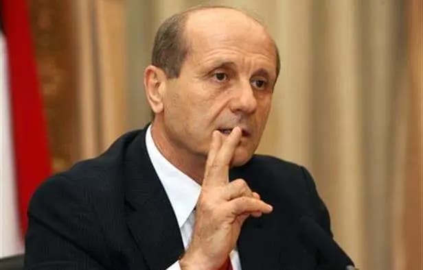 شربل: أخصام يحكمون لبنان بالتسويات وبوس اللحى