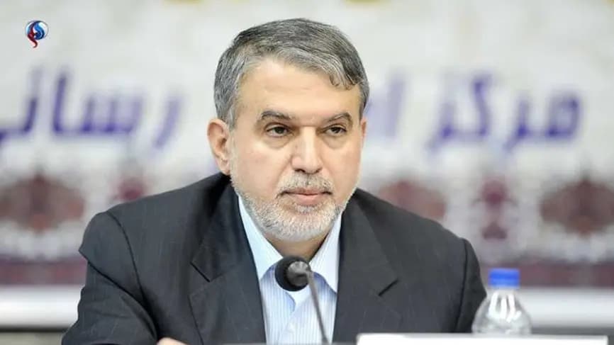 وزير الثقافة والارشاد الإيراني وصل منذ قليل الى المطار